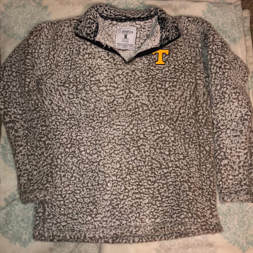 Fuzzy Half Zip